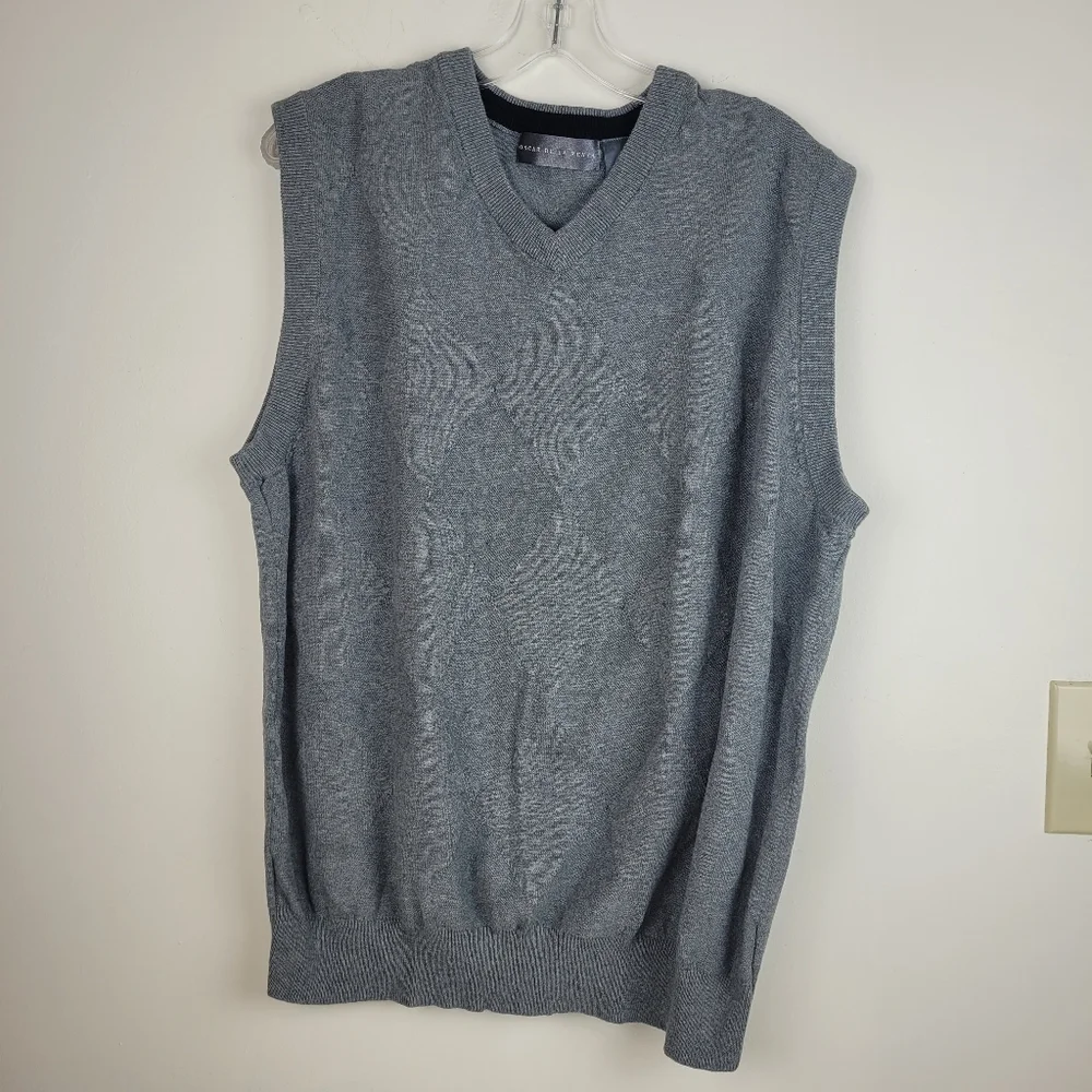 Oscar de la Renta cotton argyle pattern gray sleeveless V-Neck sweater vest L